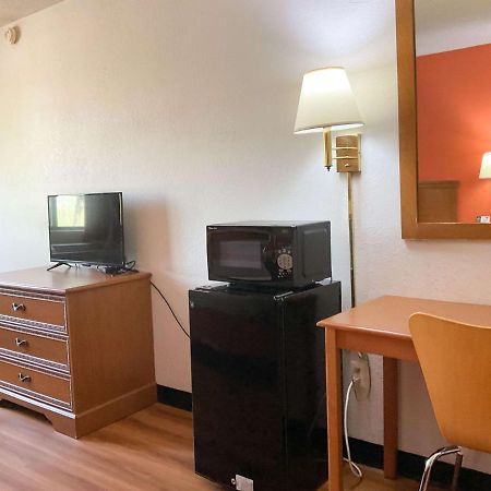 Motel 6-Hannibal, Mo ภายนอก รูปภาพ